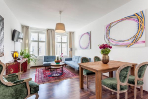 The Rheinsberger - cosy 2BR one living room up to 6